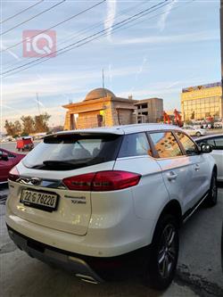 جیلی ئێم گراند X7